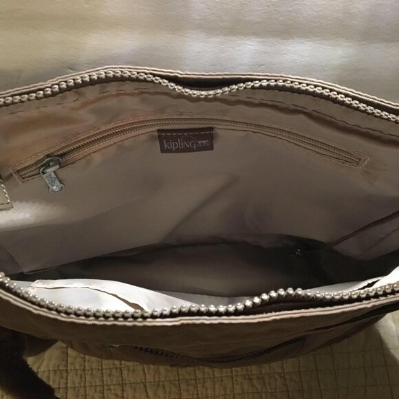 Kipling Crossbody Bag, NWOT! - Picture 4 of 7
